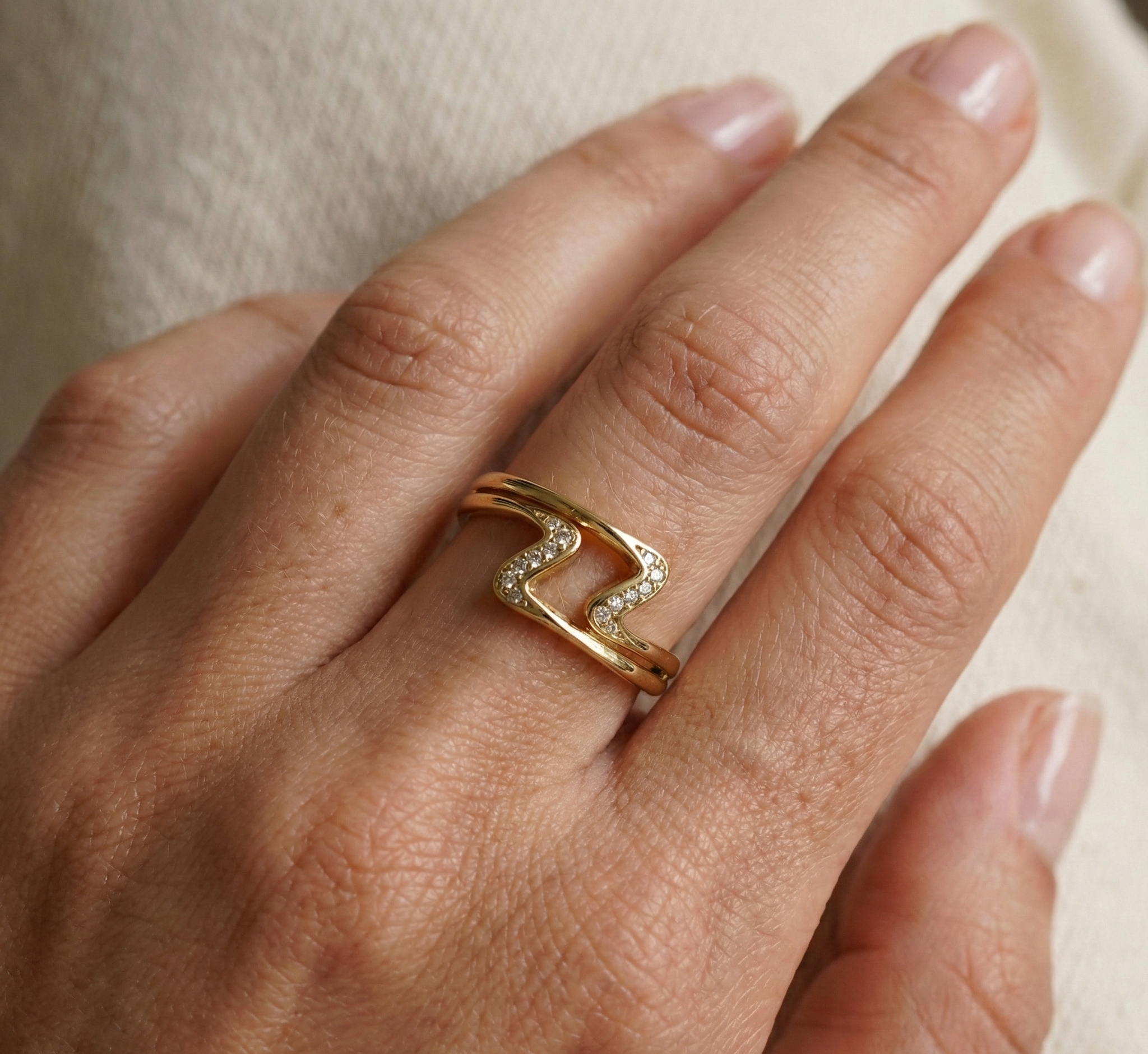 Twin Wave Open Ring In Gold